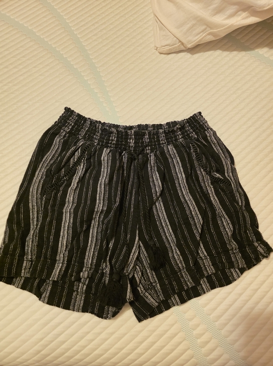 Briggs New York Pants - Briggs New York Black Striped Women's Shorts - SM